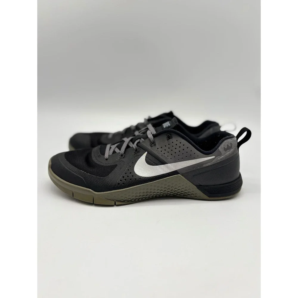 Nike Metcon 2 Mens Training Shoes Black Grey White 704688-002 Size 9.5